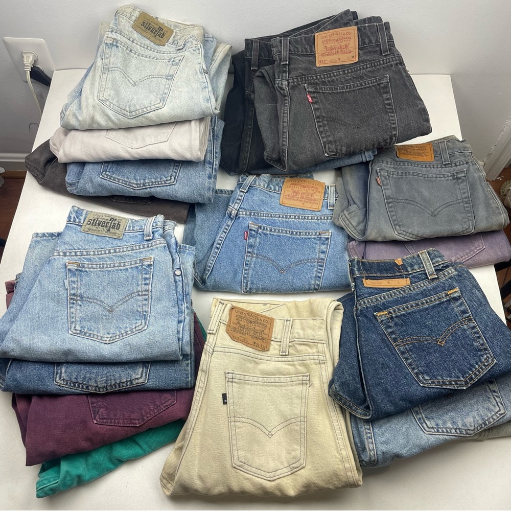 Vintage Levi’s all sizes and styles!!